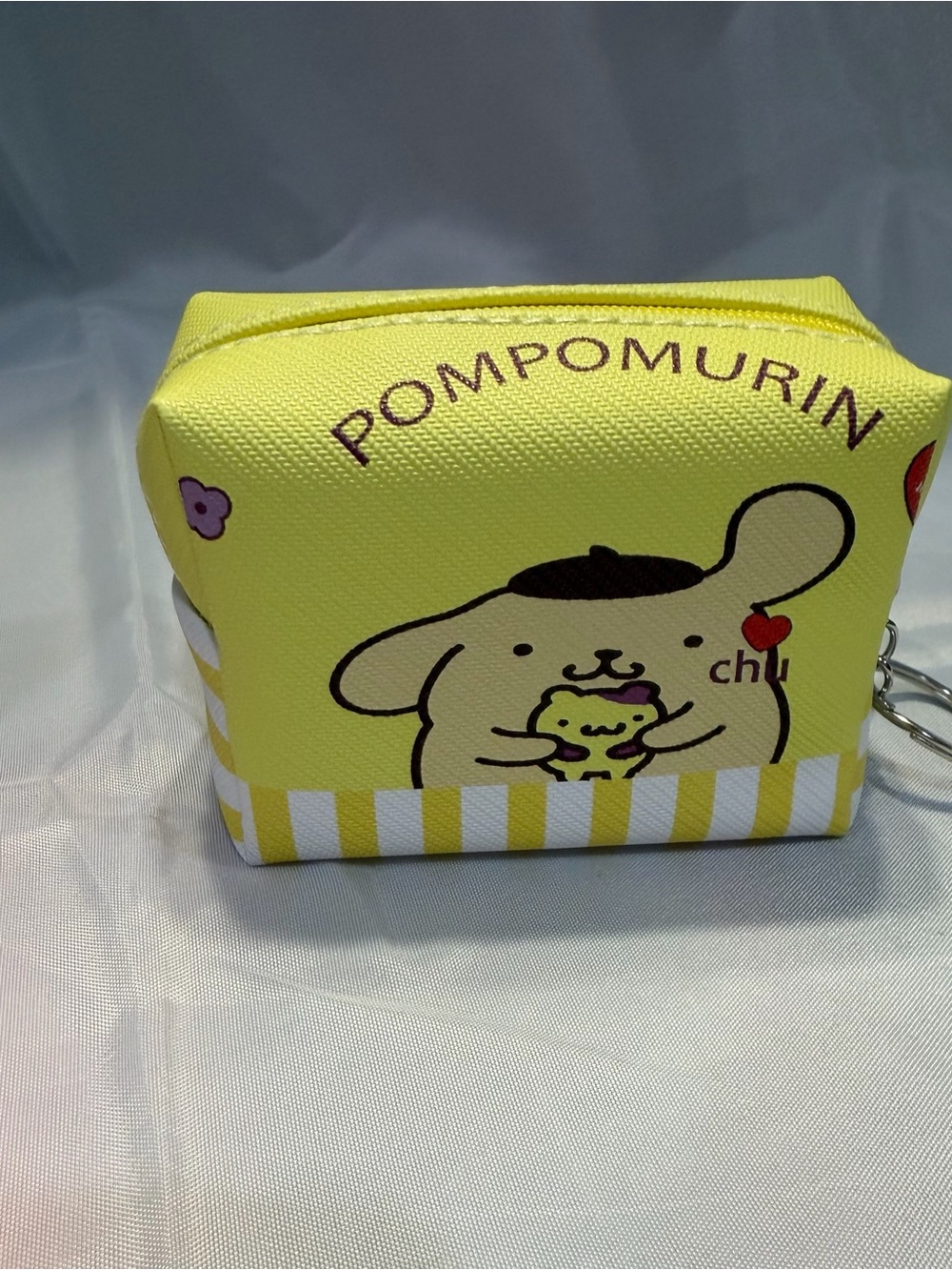 Yellow Pompomurin Small coin Pouch with Keyring Hello Kitty